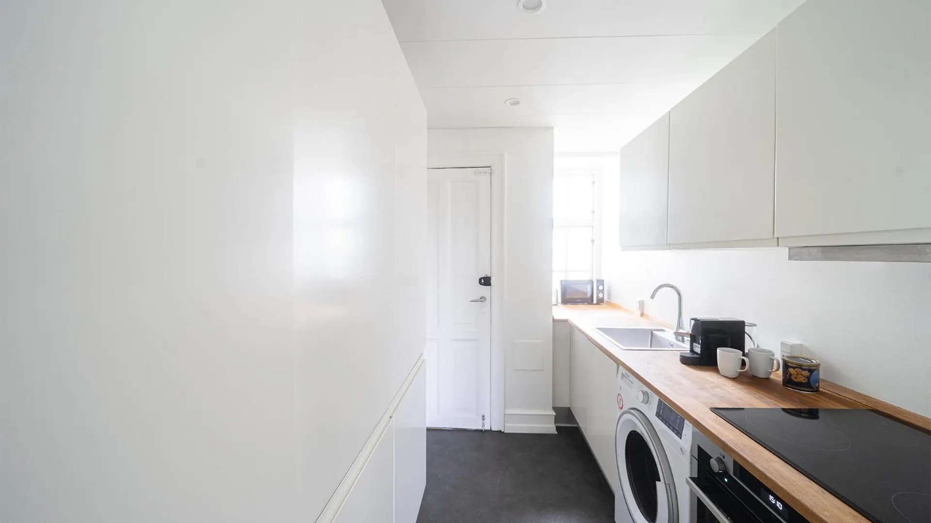Апартаменты Fantastic 1-Bed In Christians Harbour Копенгаген 0*,